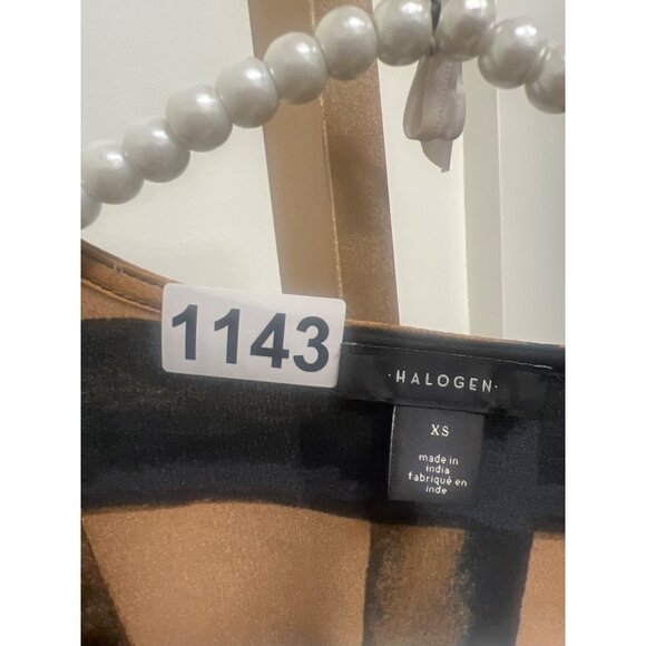 Halogen Womens XS Brown & Black Plaid Blouse With V-Neckline & Long Sleeves - Picture 6 of 6